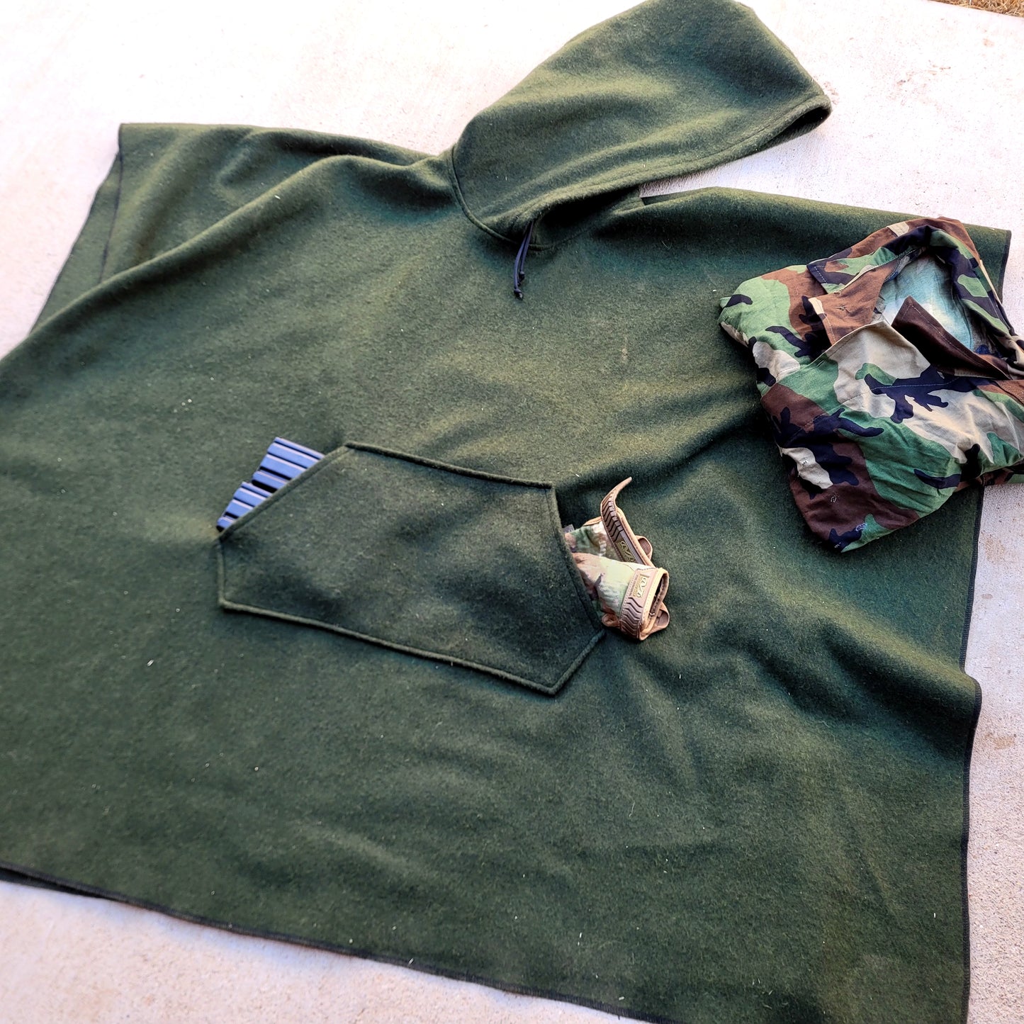 Hunter Green Poncho V2.0 (Pre-sale)