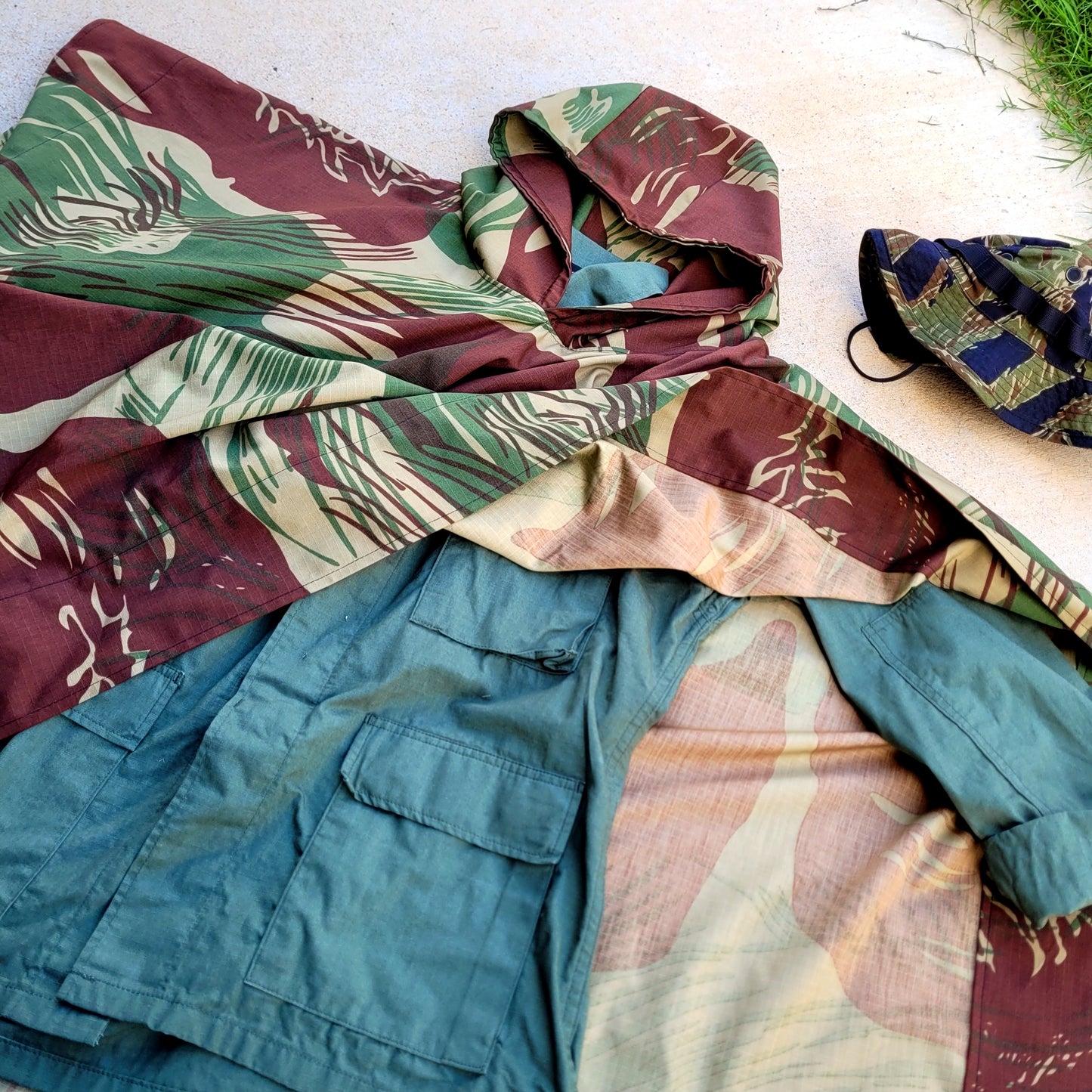 The GUERRILLA Poncho in Rhodesian Brushstroke Ripstop